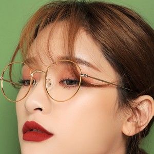 Meet your Posher, Meghan